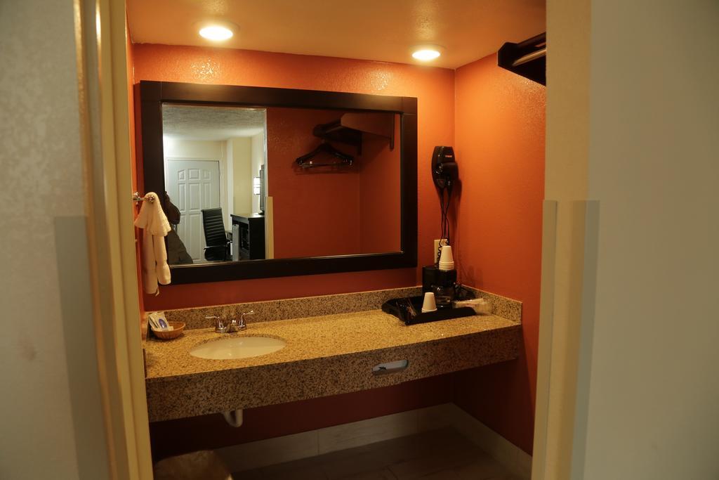Budget Inn - Washington Exteriér fotografie